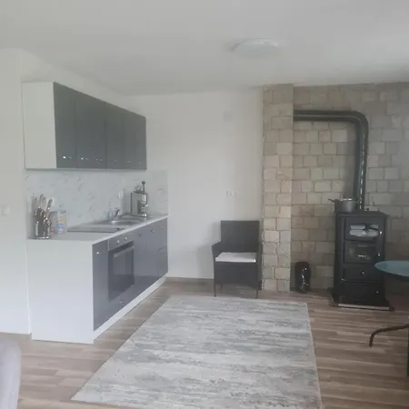 хадживезула Villa