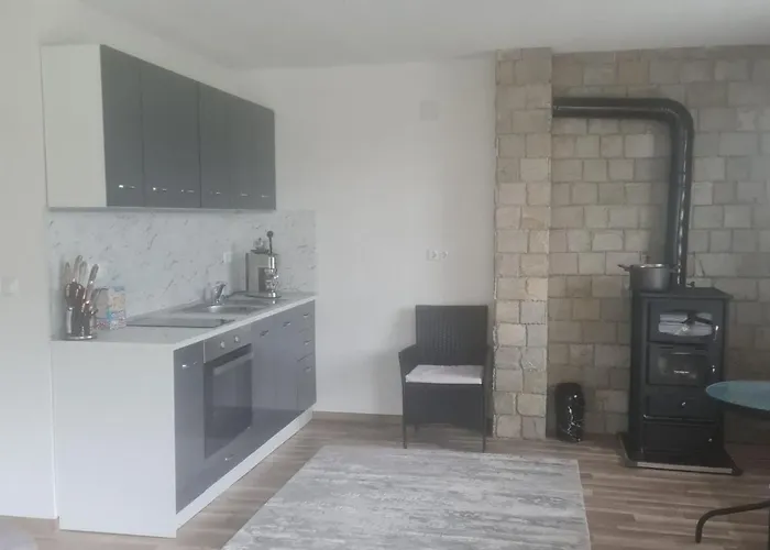 хадживезула Vila