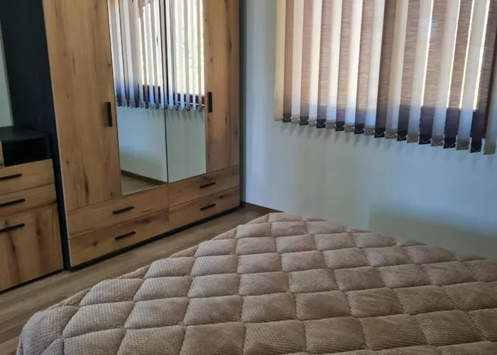 хадживезула Vila